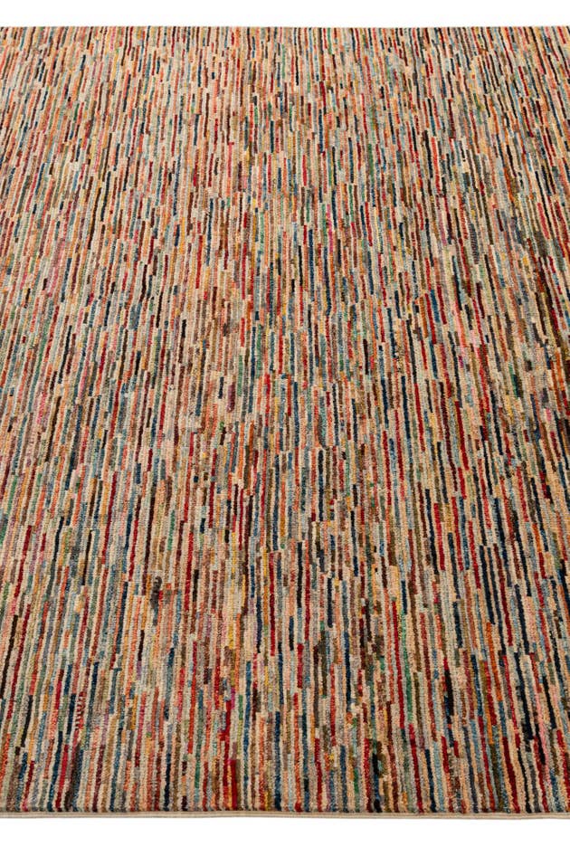 Detail image of 6' 7 x 9' 5 Hand Knotted Modern Ziegler Wool Rug