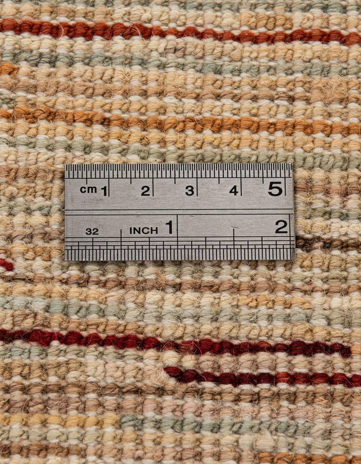 Detail image of 6' 7 x 9' 5  Hand Knotted Modern Ziegler Rug