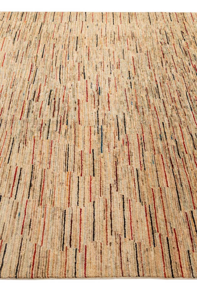 Detail image of 6' 7 x 9' 5 Hand Knotted Modern Ziegler Rug