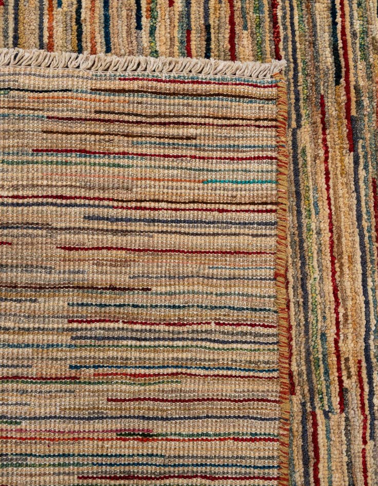 Detail image of 6' 5 x 9' 9  Hand Knotted Modern Ziegler Wool Rug