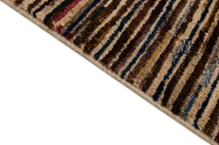 Detail image of 2' 7 x 3' 11 Hand Knotted Modern Ziegler Wool Rug