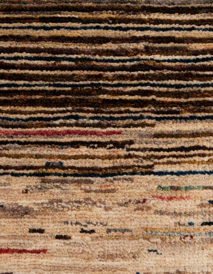 Detail image of 2' 7 x 3' 11  Hand Knotted Modern Ziegler Wool Rug