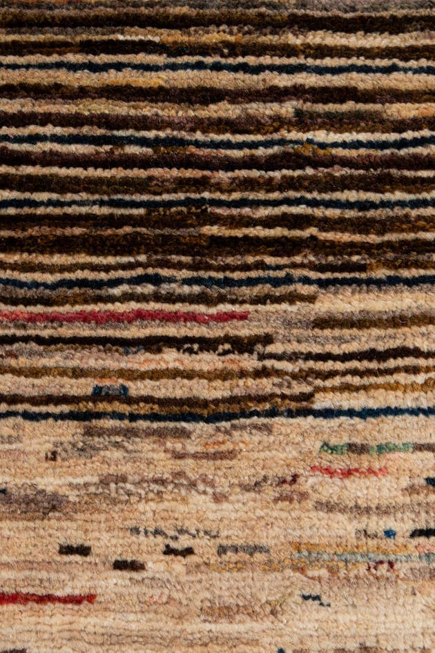 Detail image of 2' 7 x 3' 11 Hand Knotted Modern Ziegler Wool Rug