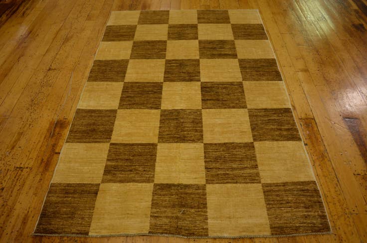 Detail image of 4' 3 x 6' 6 Hand Knotted Modern Ziegler Oriental Rug