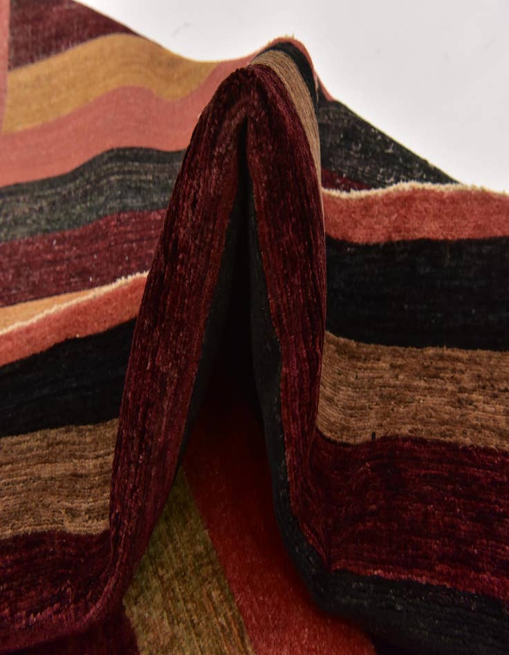 Detail image of 4' 9 x 6' 6  Hand Knotted Modern Ziegler Oriental Rug