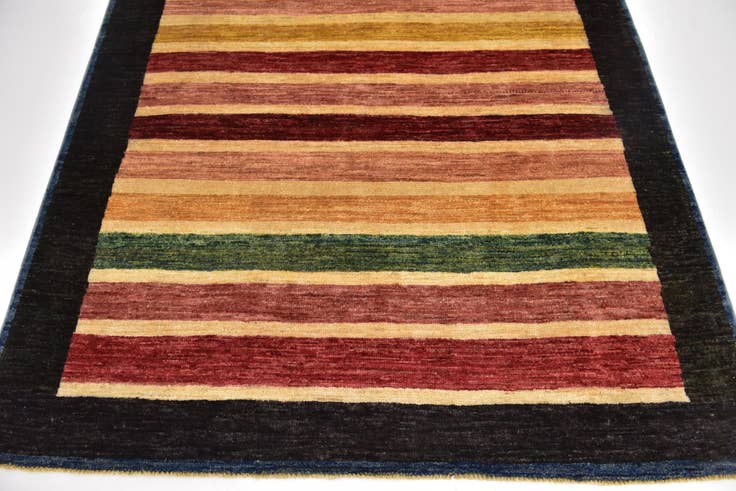Detail image of 4' x 6' Hand Knotted Modern Ziegler Rug