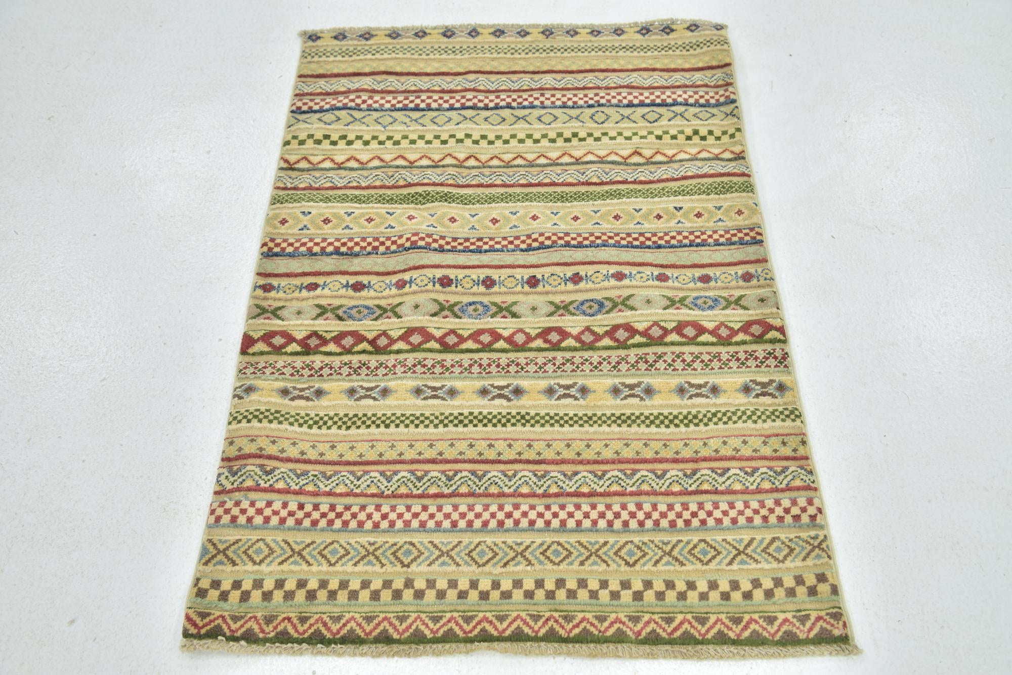 2' 9 x 4' Hand Knotted Modern Ziegler Oriental Rug