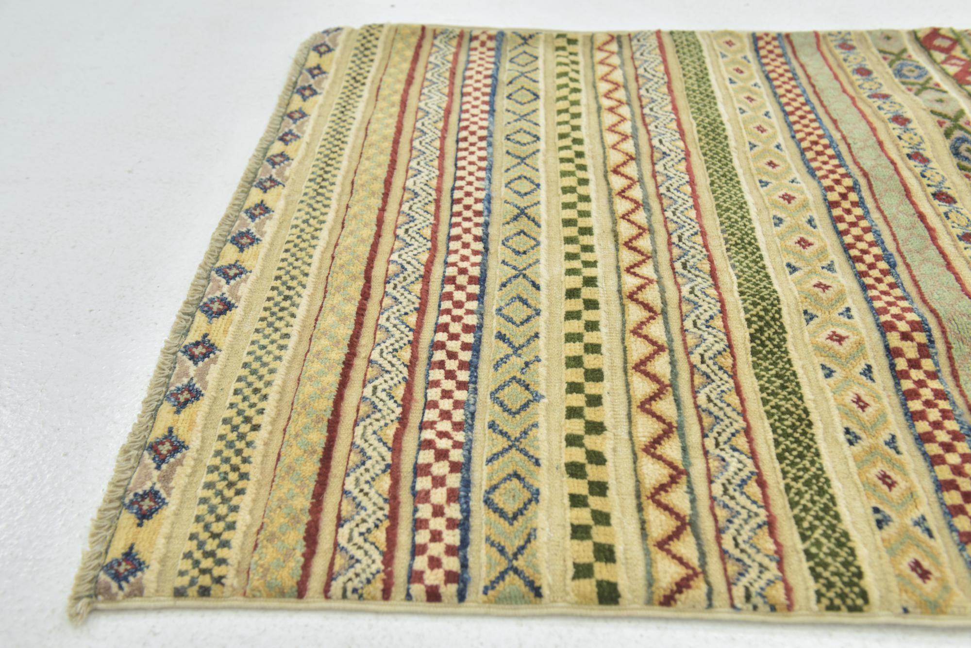 2' 9 x 4' Hand Knotted Modern Ziegler Oriental Rug
