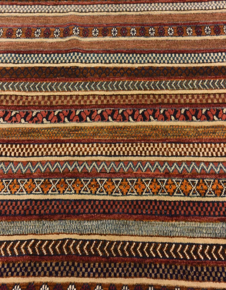 Detail image of 6' 8 x 9' 6 Hand Knotted Modern Ziegler Rug