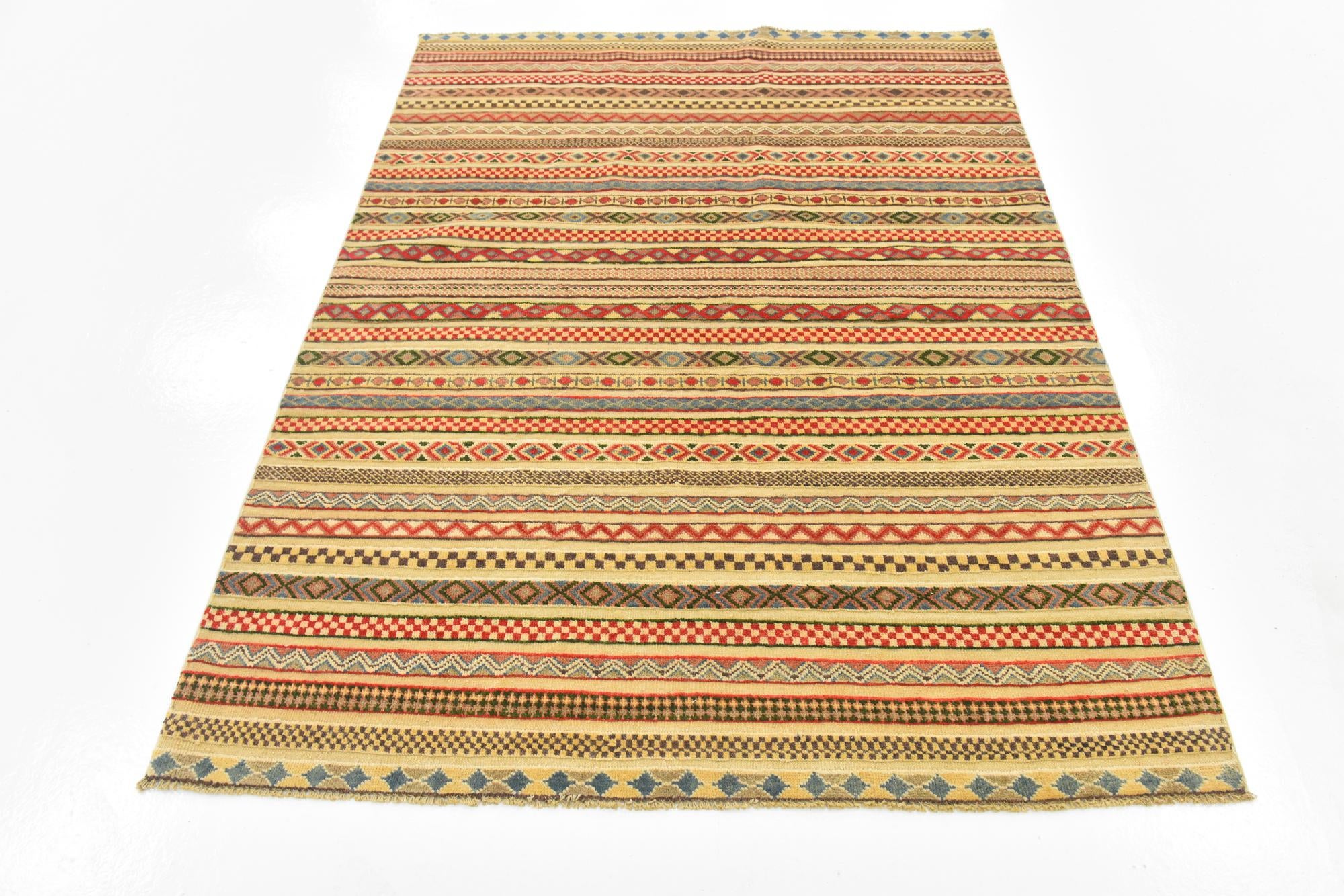 4' 9 x 6' 4 Hand Knotted Modern Ziegler Rug