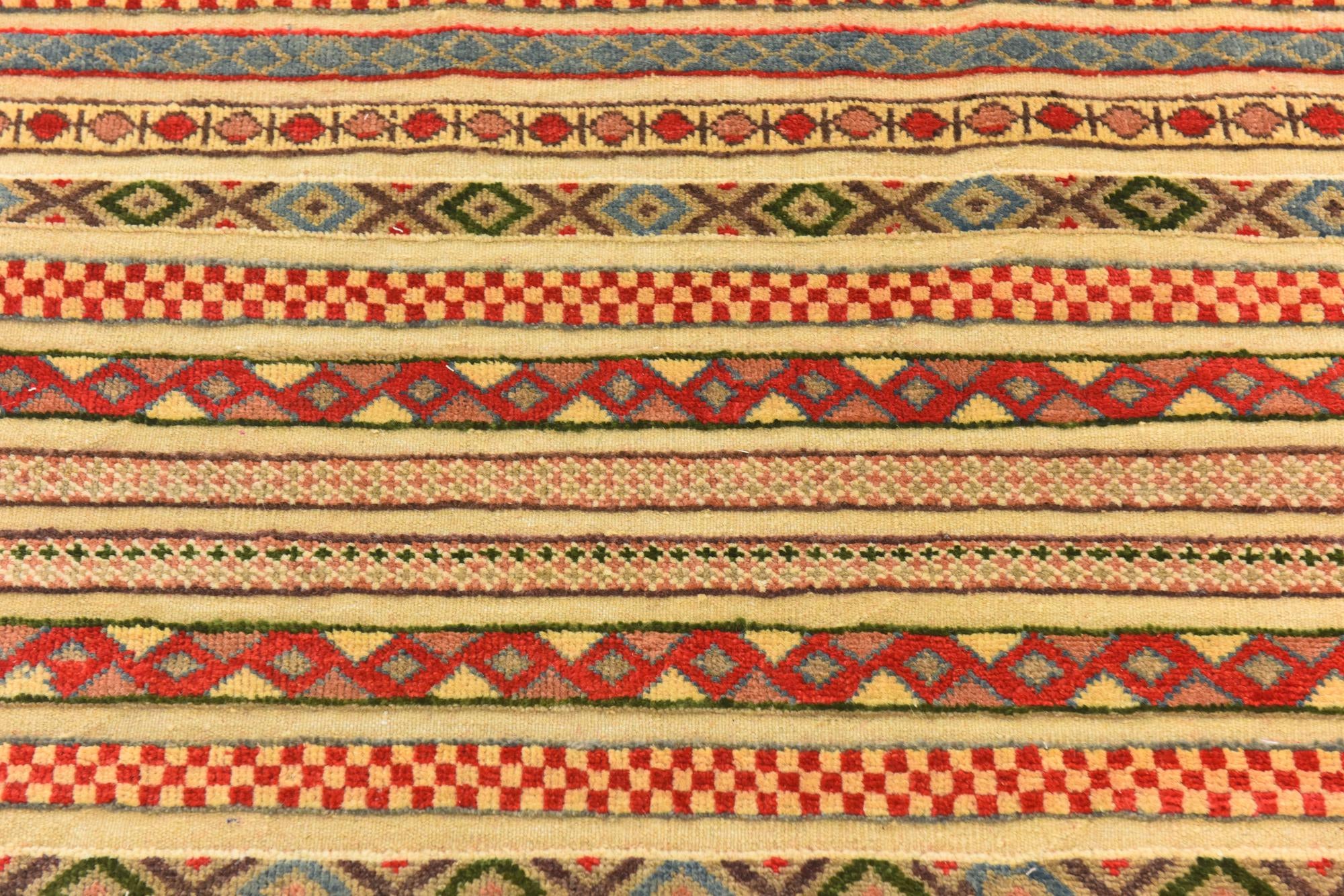 4' 9 x 6' 4 Hand Knotted Modern Ziegler Rug