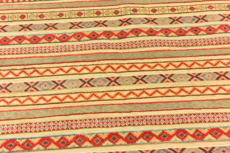 Detail image of 5' x 6' 6 Hand Knotted Modern Ziegler Rug