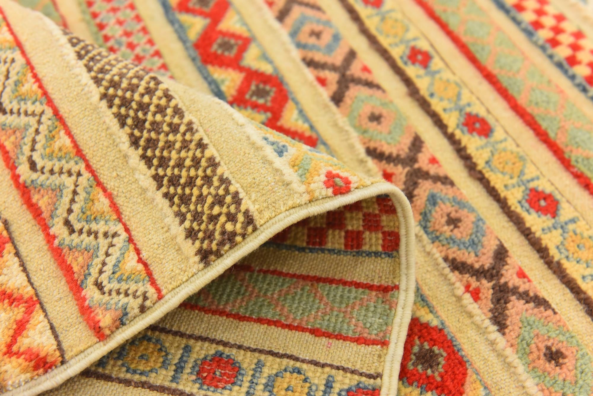 5' x 6' 6 Hand Knotted Modern Ziegler Rug