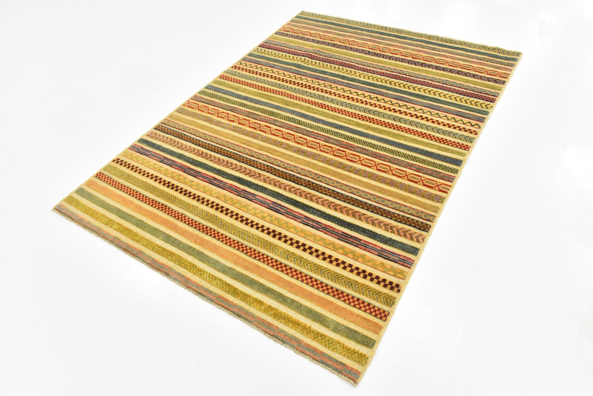 4' 10 x 6' 10 Hand Knotted Modern Ziegler Rug