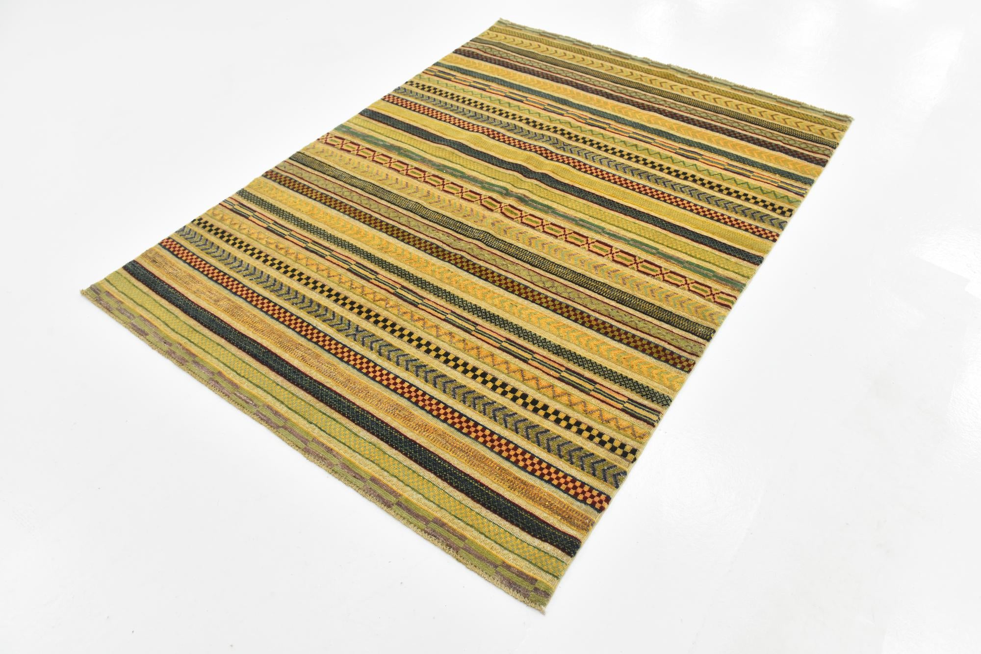 5' x 6' 8 Hand Knotted Modern Ziegler Rug
