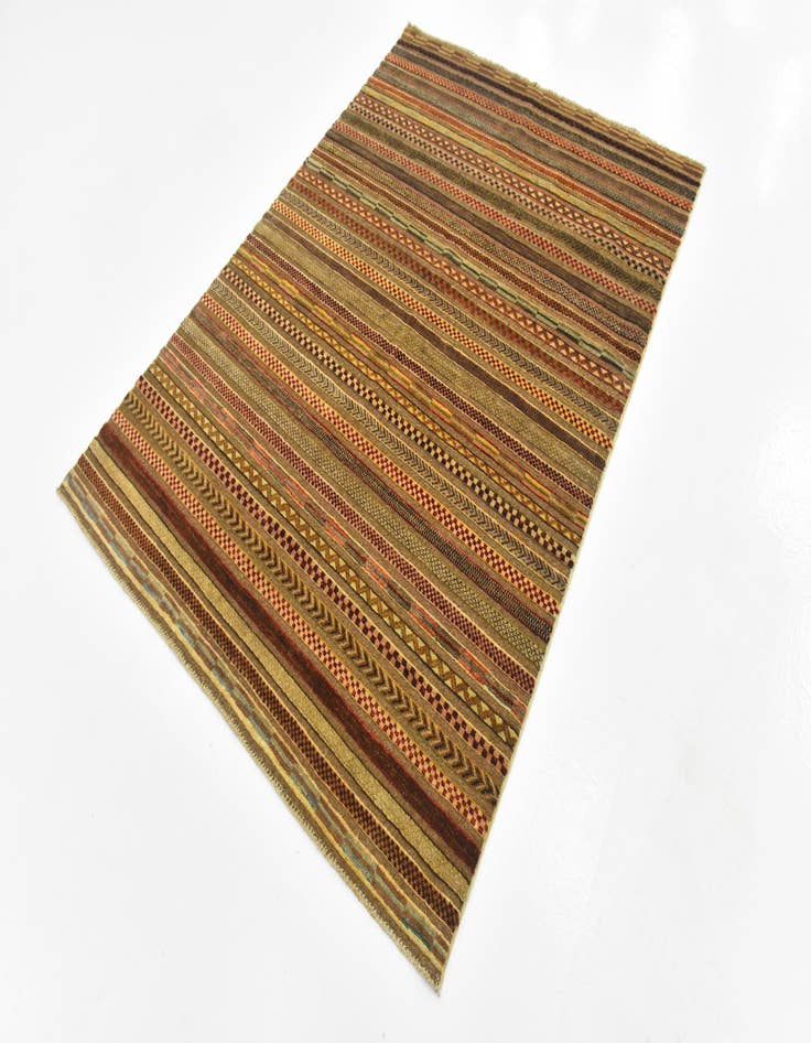 Detail image of 5' x 6' 8  Hand Knotted Modern Ziegler Rug