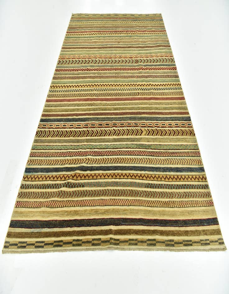 Detail image of 6' 8 x 9' 10  Hand Knotted Modern Ziegler Rug