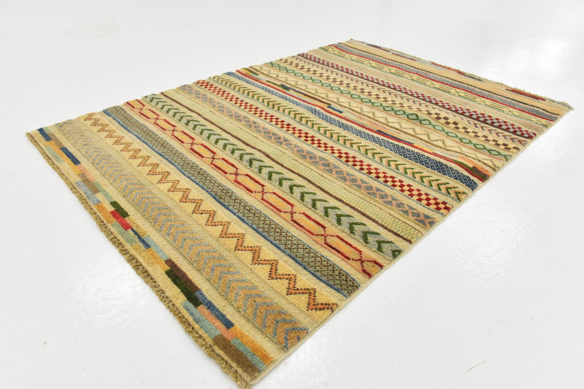 2' 9 x 3' 11 Hand Knotted Modern Ziegler Rug