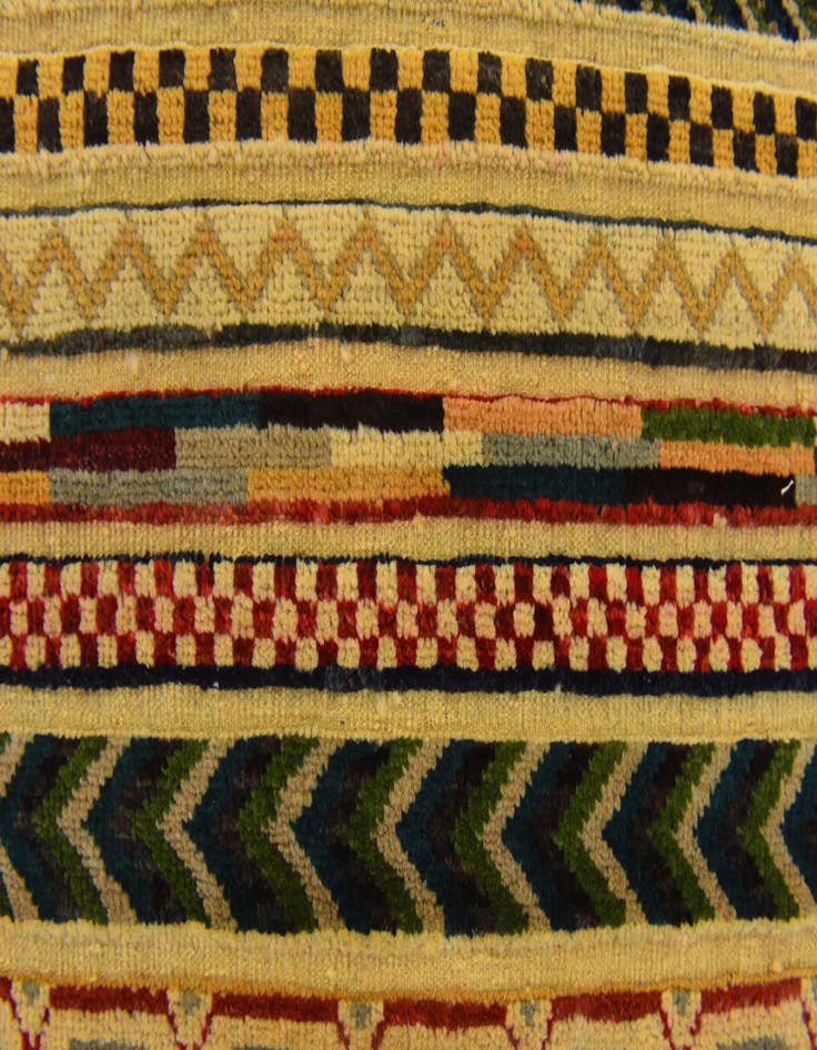 Detail image of 2' 9 x 4' 1  Hand Knotted Modern Ziegler Rug