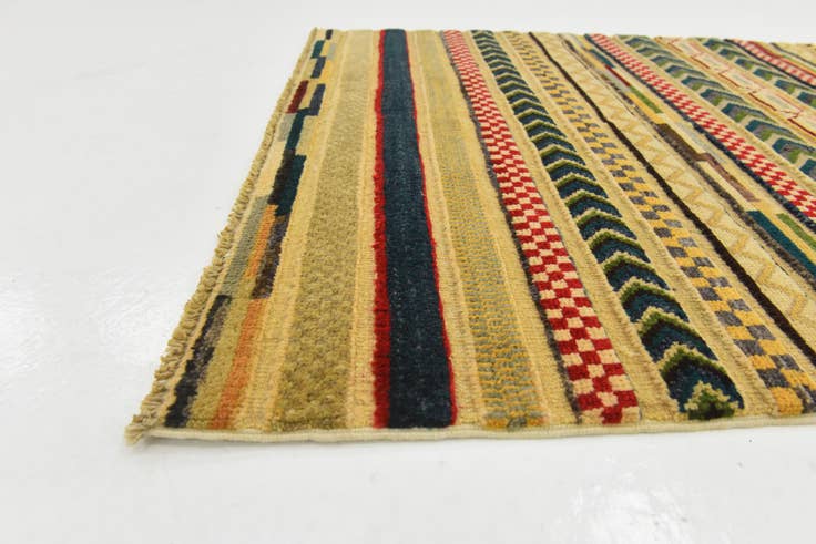 Detail image of 2' 9 x 4' 1 Hand Knotted Modern Ziegler Rug