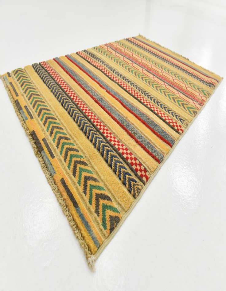 Detail image of 2' 7 x 4' 1  Hand Knotted Modern Ziegler Rug