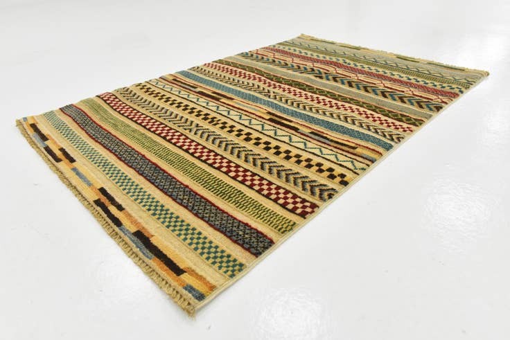 Detail image of 2' 8 x 4' Hand Knotted Modern Ziegler Rug