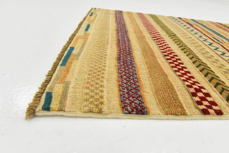 Detail image of 2' 7 x 4' 1 Hand Knotted Modern Ziegler Rug