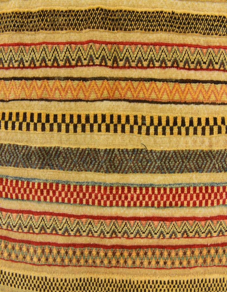 Detail image of 3' x 3' 11 Hand Knotted Modern Ziegler Rug