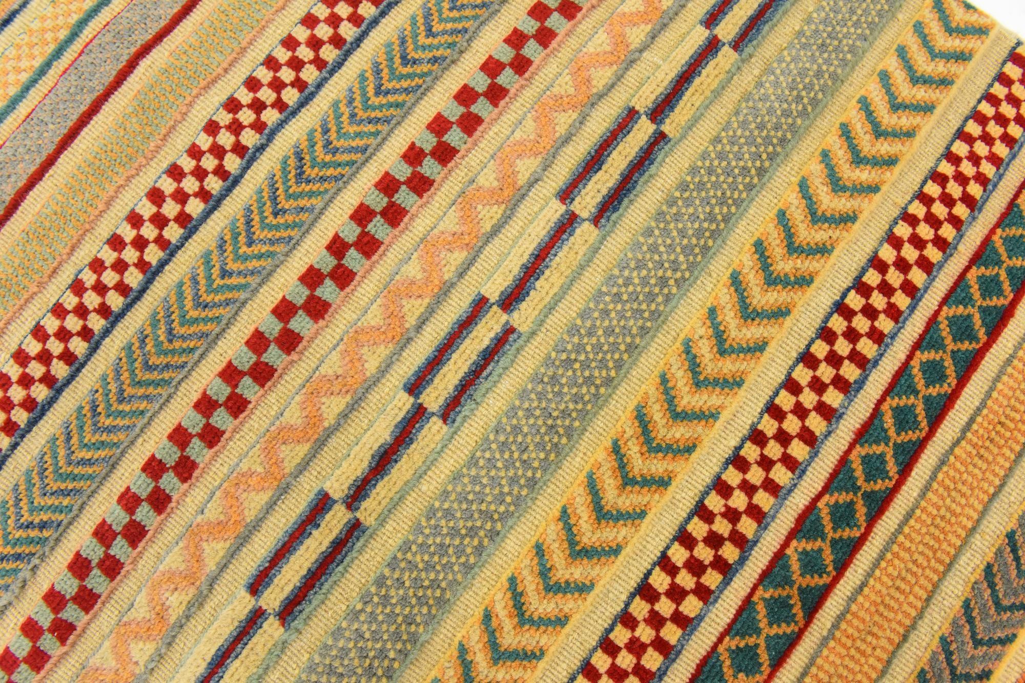 2' 7 x 4' Hand Knotted Modern Ziegler Rug