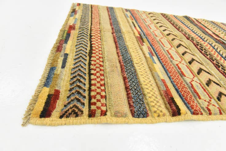 Detail image of 2' 9 x 3' 11 Hand Knotted Modern Ziegler Rug