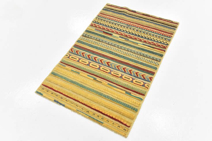 Detail image of 2' 7 x 3' 11 Hand Knotted Modern Ziegler Rug