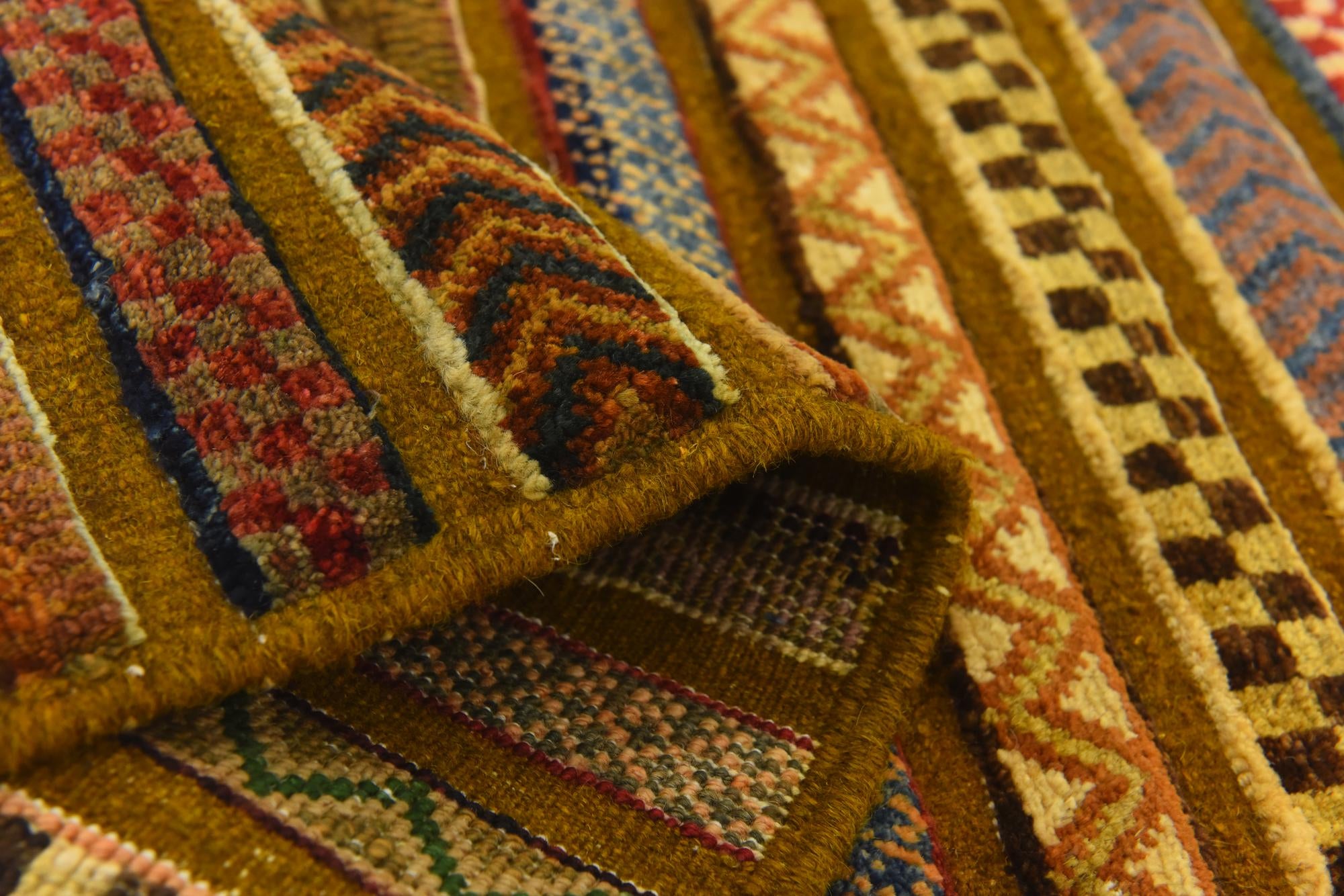 2' 9 x 4' 1 Hand Knotted Modern Ziegler Rug