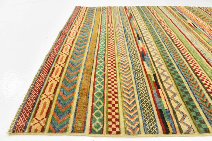 Detail image of 3' 11 x 5' 10 Hand Knotted Modern Ziegler Rug