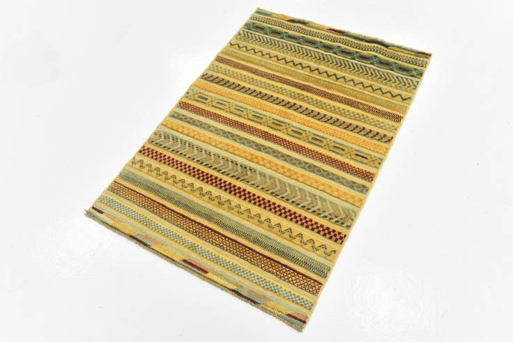 Detail image of 2' 8 x 4' 1 Hand Knotted Modern Ziegler Rug