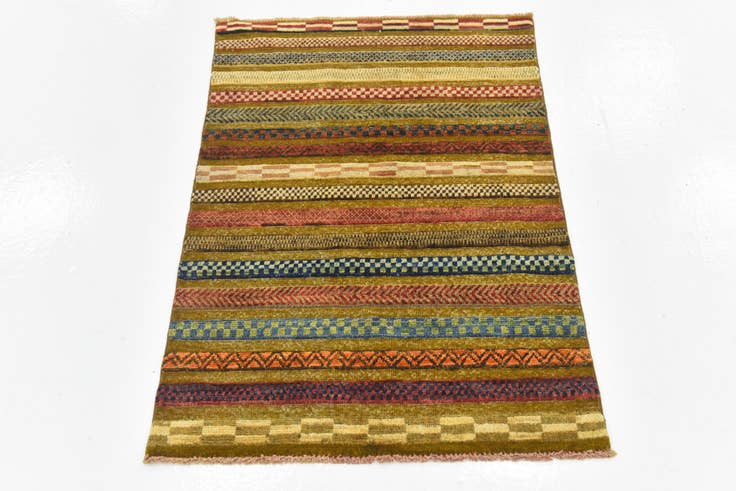 Detail image of 2' 8 x 4' Hand Knotted Modern Ziegler Rug