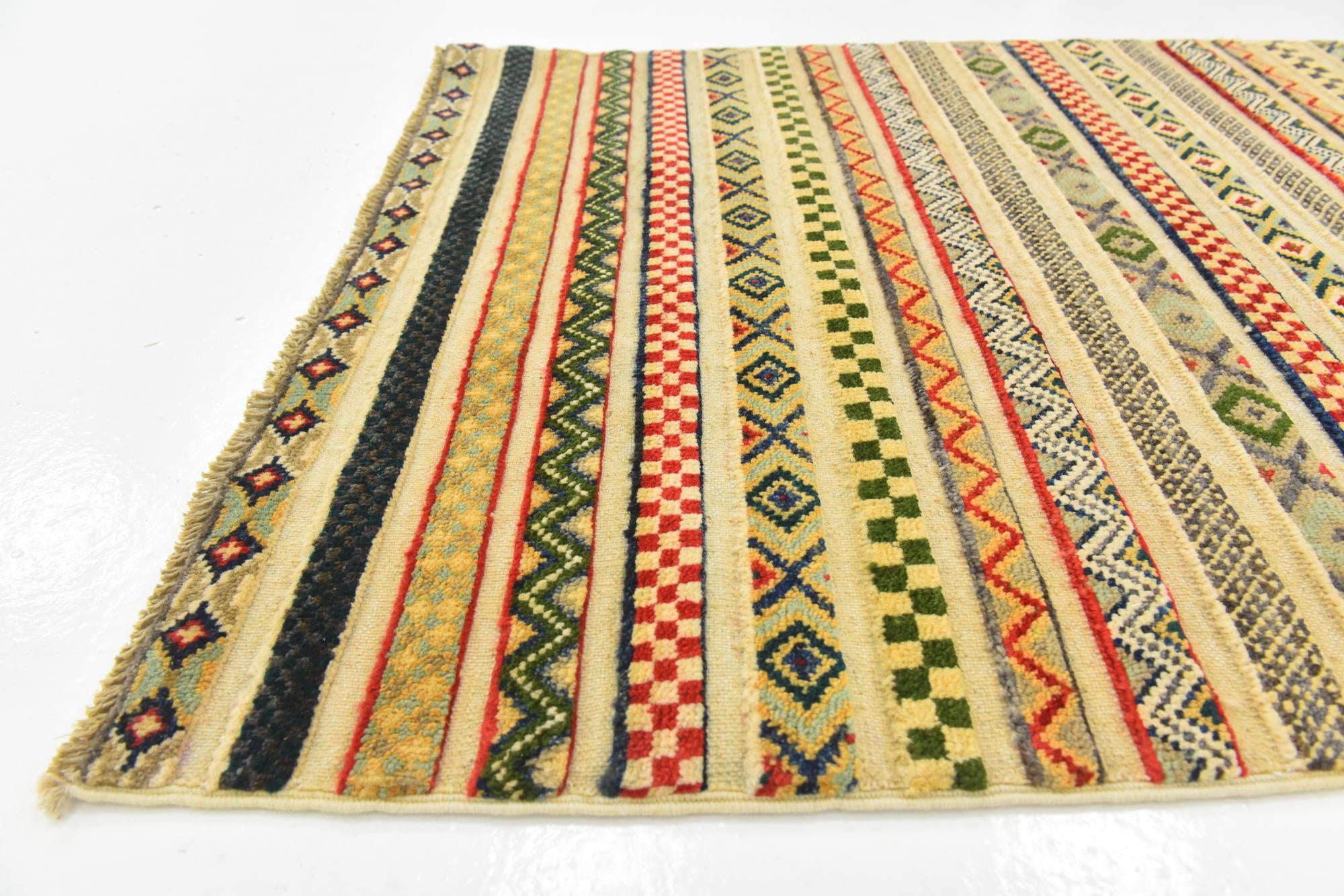 2' 9 x 4' Hand Knotted Modern Ziegler Rug