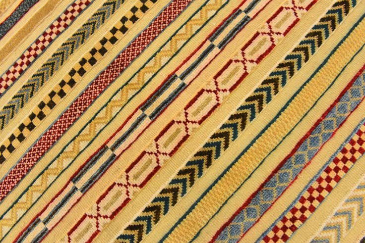 Detail image of 3' 3 x 5' Hand Knotted Modern Ziegler Rug