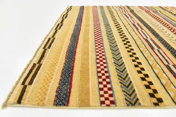 Detail image of 3' 3 x 5' Hand Knotted Modern Ziegler Rug