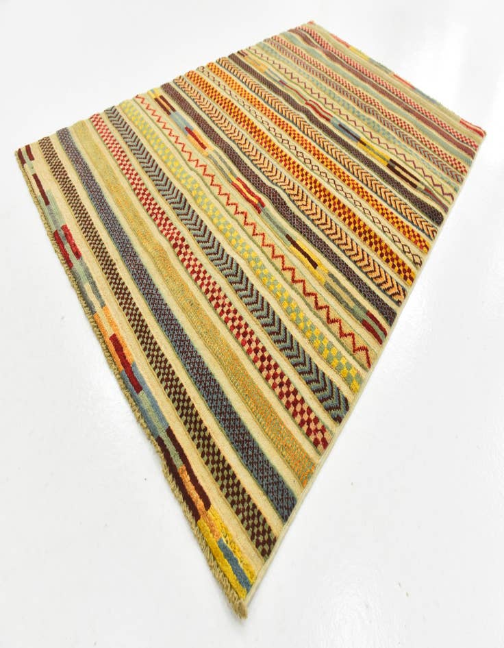 Detail image of 3' 2 x 5' Hand Knotted Modern Ziegler Rug