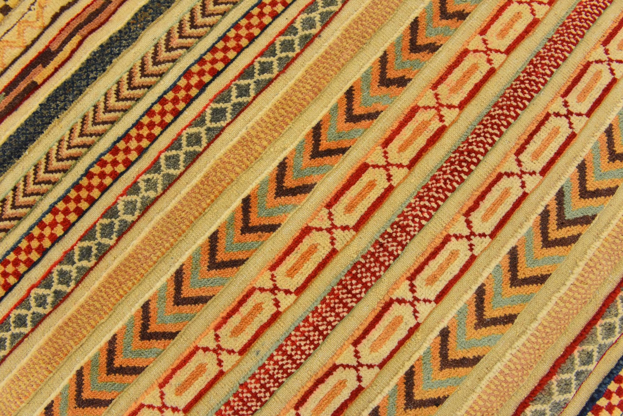 3' 9 x 5' 10 Hand Knotted Modern Ziegler Rug