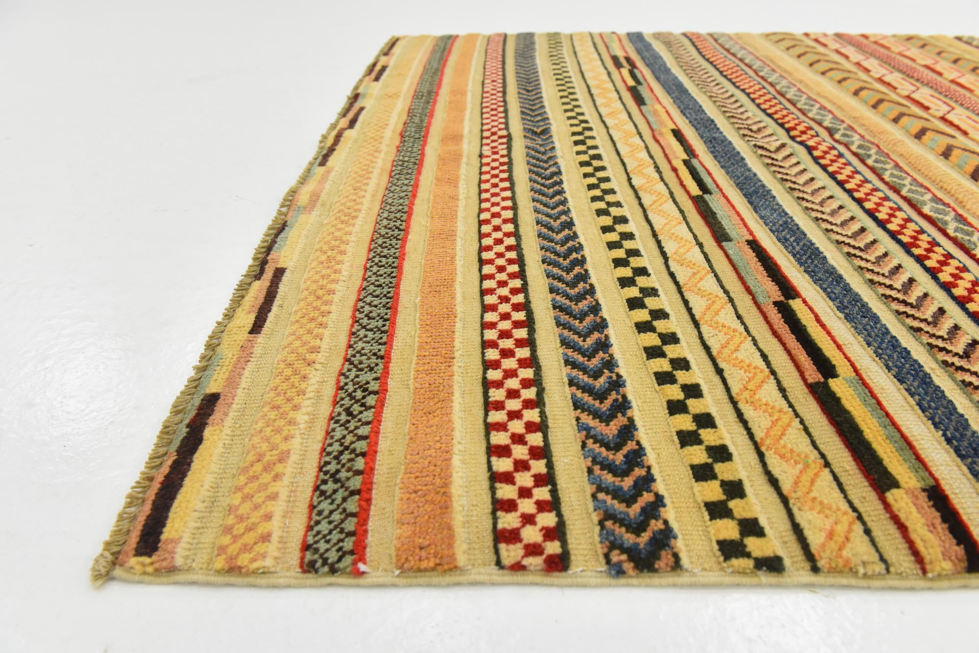 3' 9 x 5' 10 Hand Knotted Modern Ziegler Rug