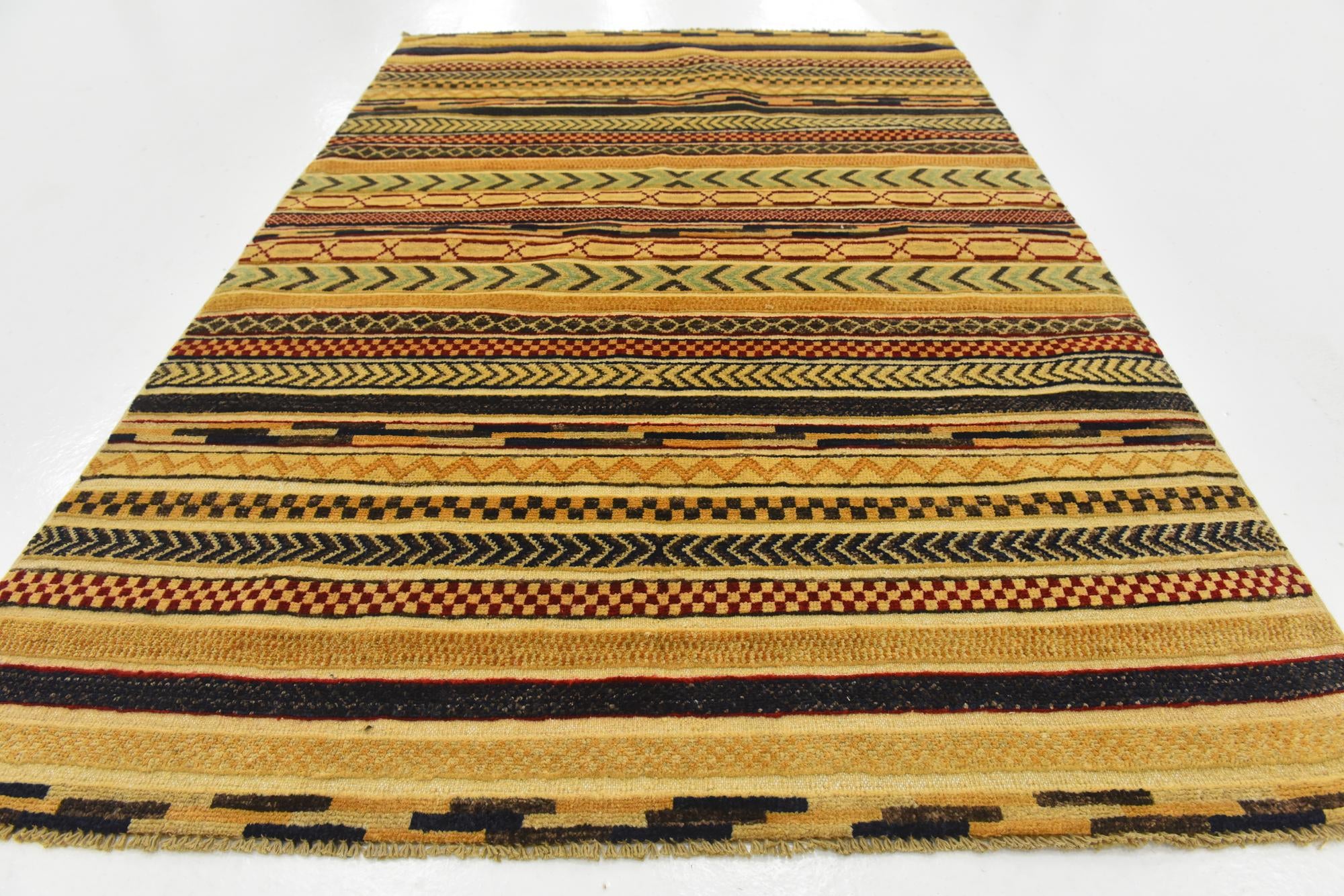 4' x 6' Hand Knotted Modern Ziegler Rug