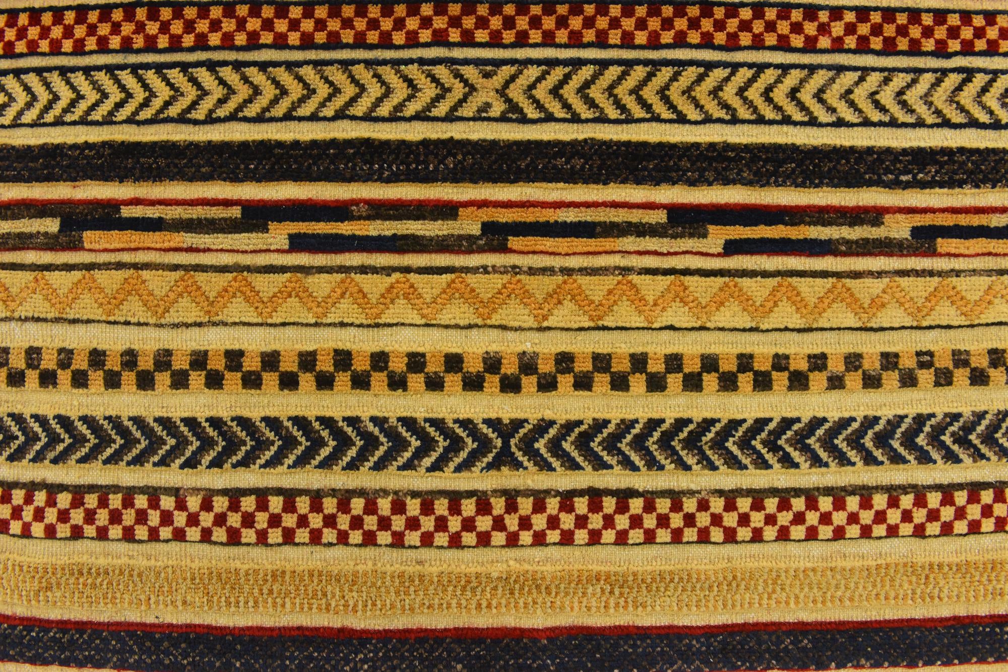 4' x 6' Hand Knotted Modern Ziegler Rug