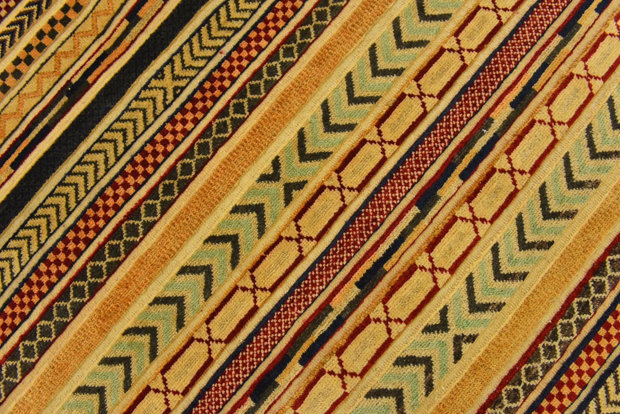 4' x 6' Hand Knotted Modern Ziegler Rug