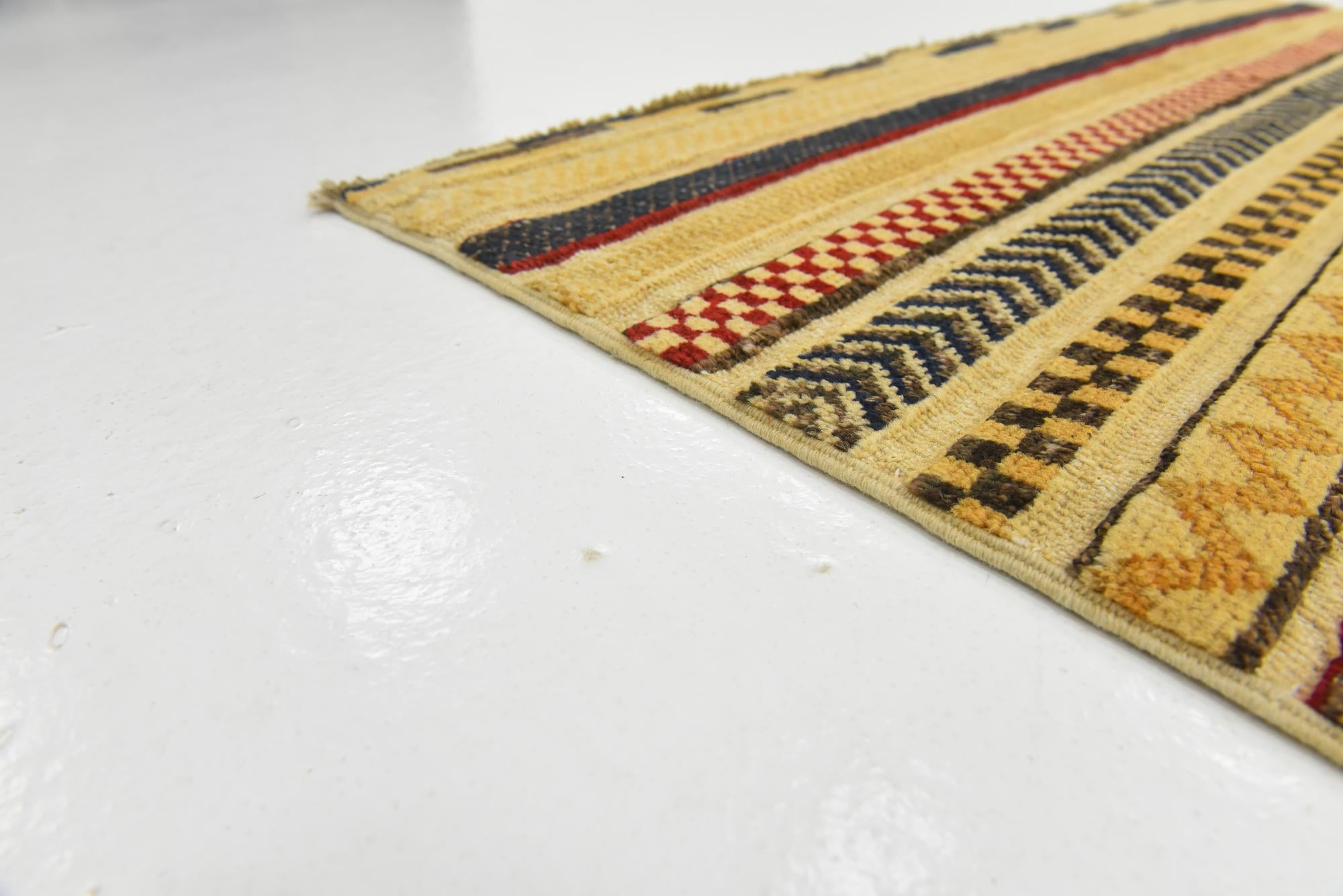 4' x 6' Hand Knotted Modern Ziegler Rug
