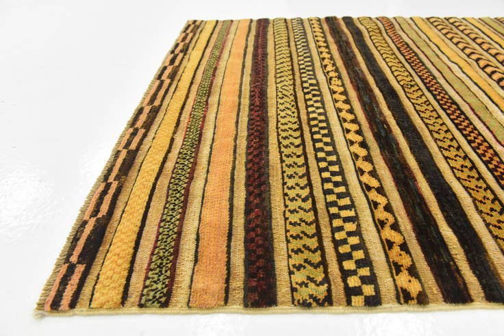 Detail image of 3' 3 x 4' 10 Hand Knotted Modern Ziegler Rug