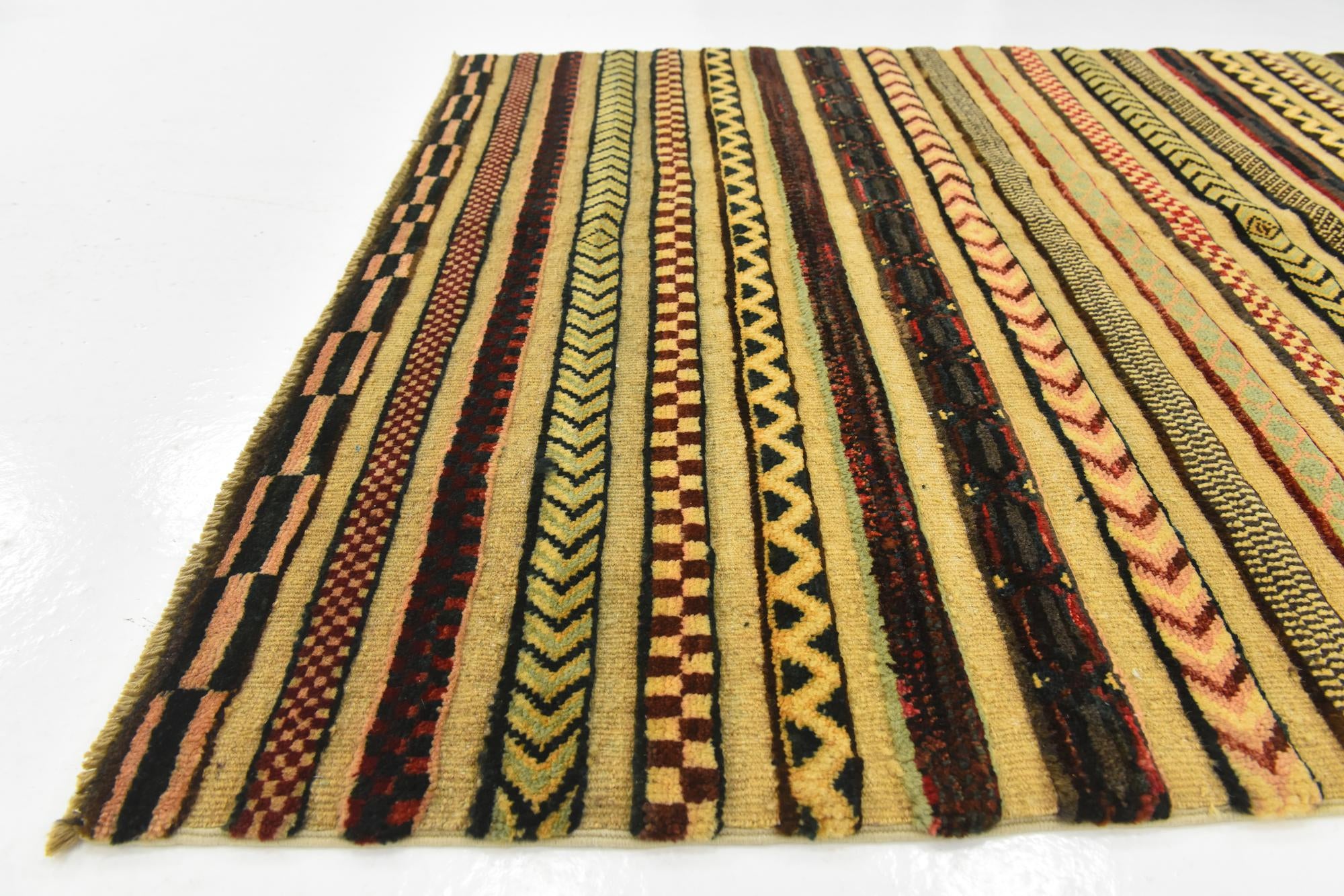 3' 4 x 4' 7 Hand Knotted Modern Ziegler Rug