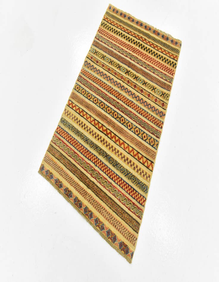 Detail image of 2' 8 x 4'  Hand Knotted Modern Ziegler Rug