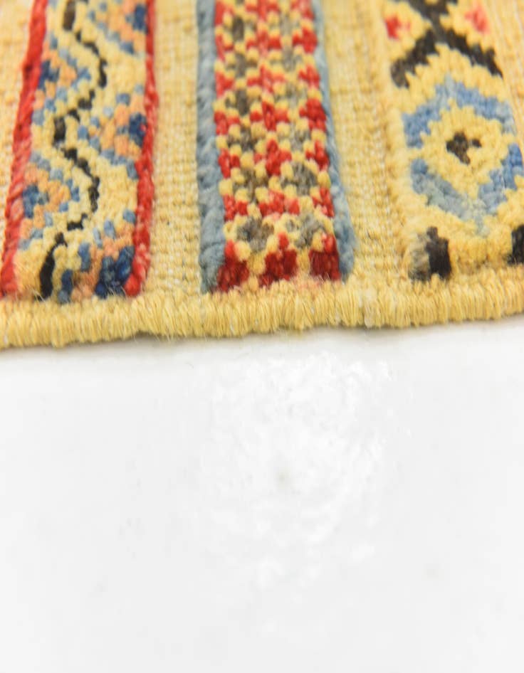 Detail image of 2' 8 x 4'  Hand Knotted Modern Ziegler Rug