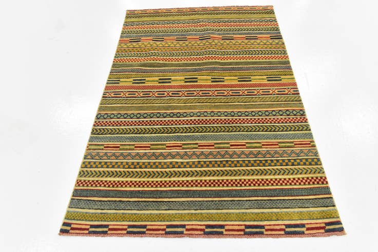 Detail image of 4' x 6' Hand Knotted Modern Ziegler Rug